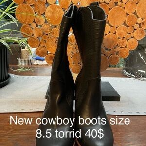 Black Cowboy Boots for Women